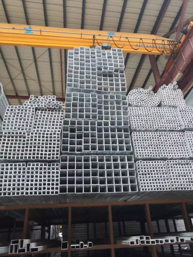 宜宾镀锌无缝方矩管
